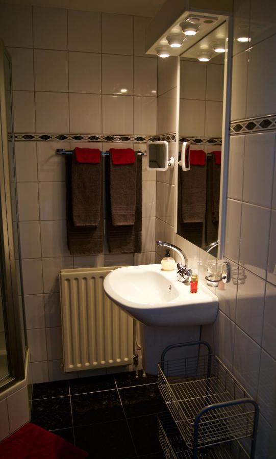The Studio Guesthouse โวเลนดัม ภายนอก รูปภาพ