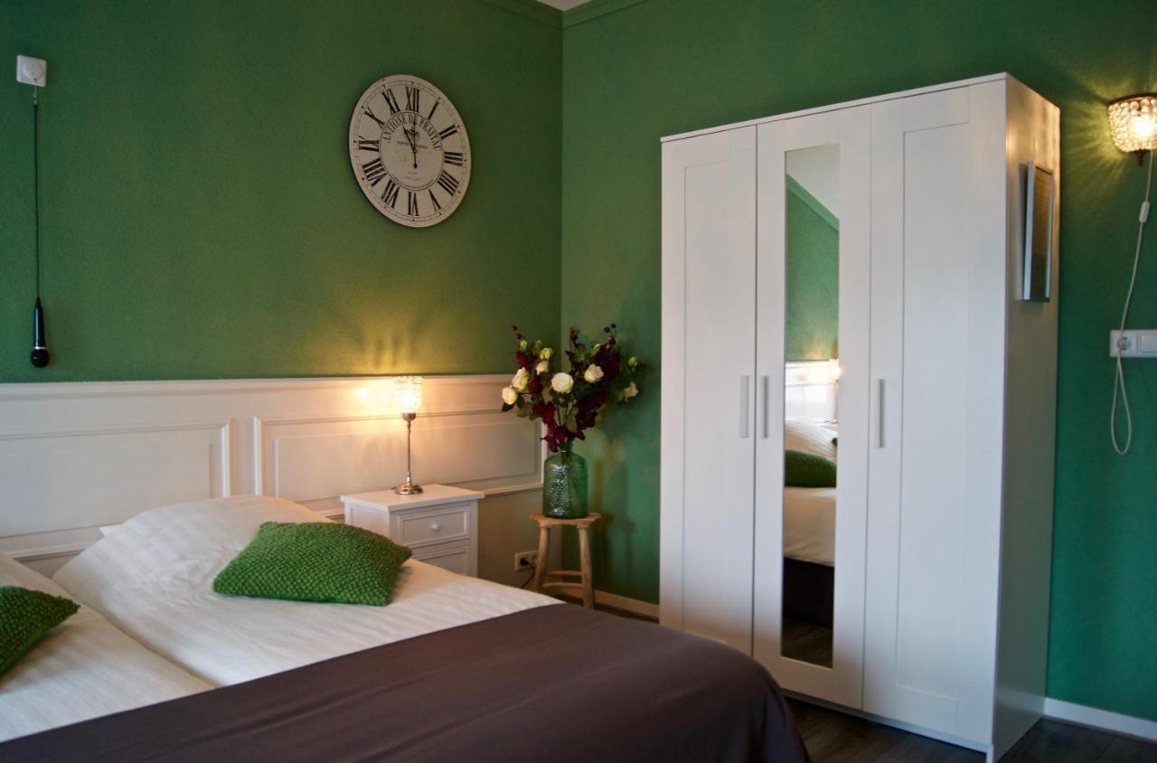 The Studio Guesthouse โวเลนดัม ภายนอก รูปภาพ