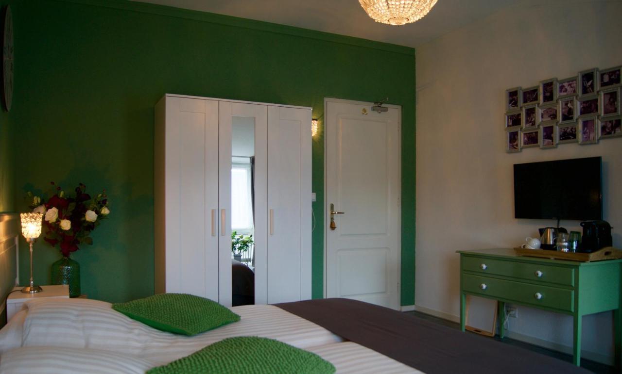 The Studio Guesthouse โวเลนดัม ภายนอก รูปภาพ